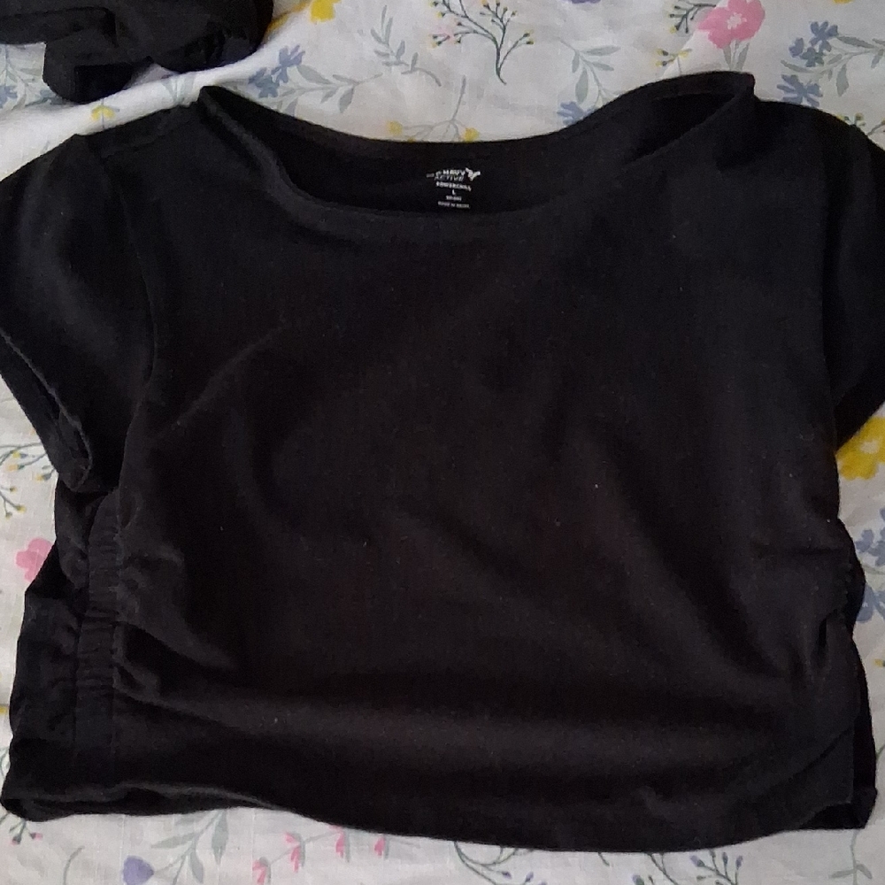 Old Navy Black Crop Top - Short Sleeve